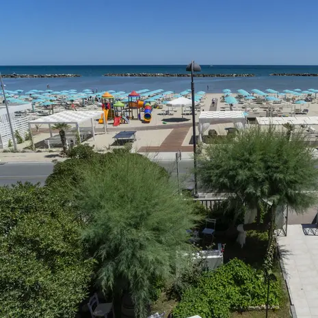 Hotel Eliseo fronte mare