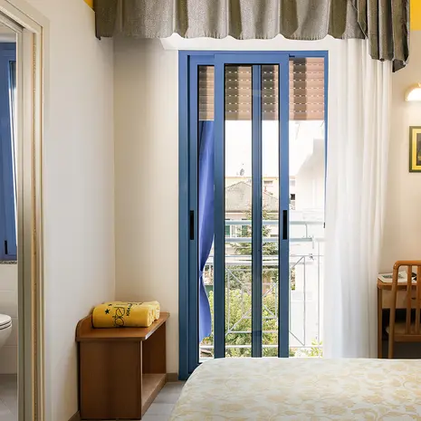 Perla con poggiolo Perla con poggiolo